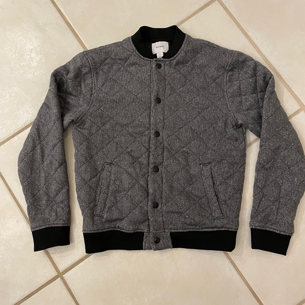 Old Navy men bomber jacket. Size M, good condition.